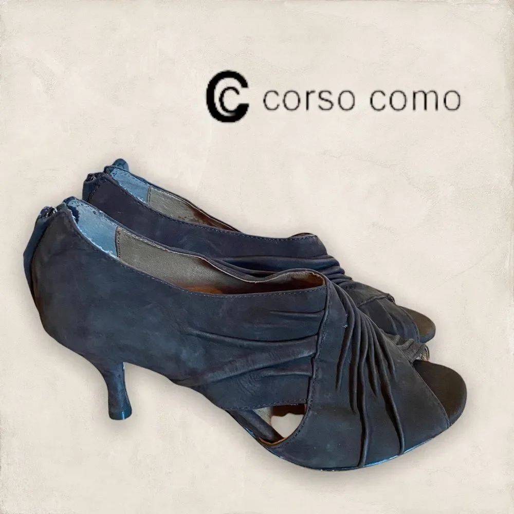 Corso Como Caryn Brown Peep Toe Mid Heels 6